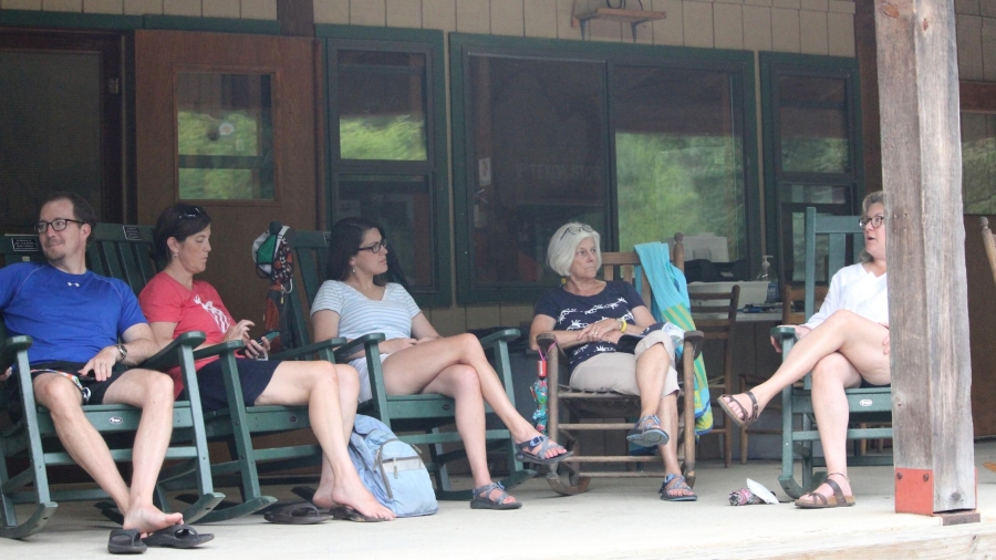 Spring or Fall? When to Schedule Your Church Retreat